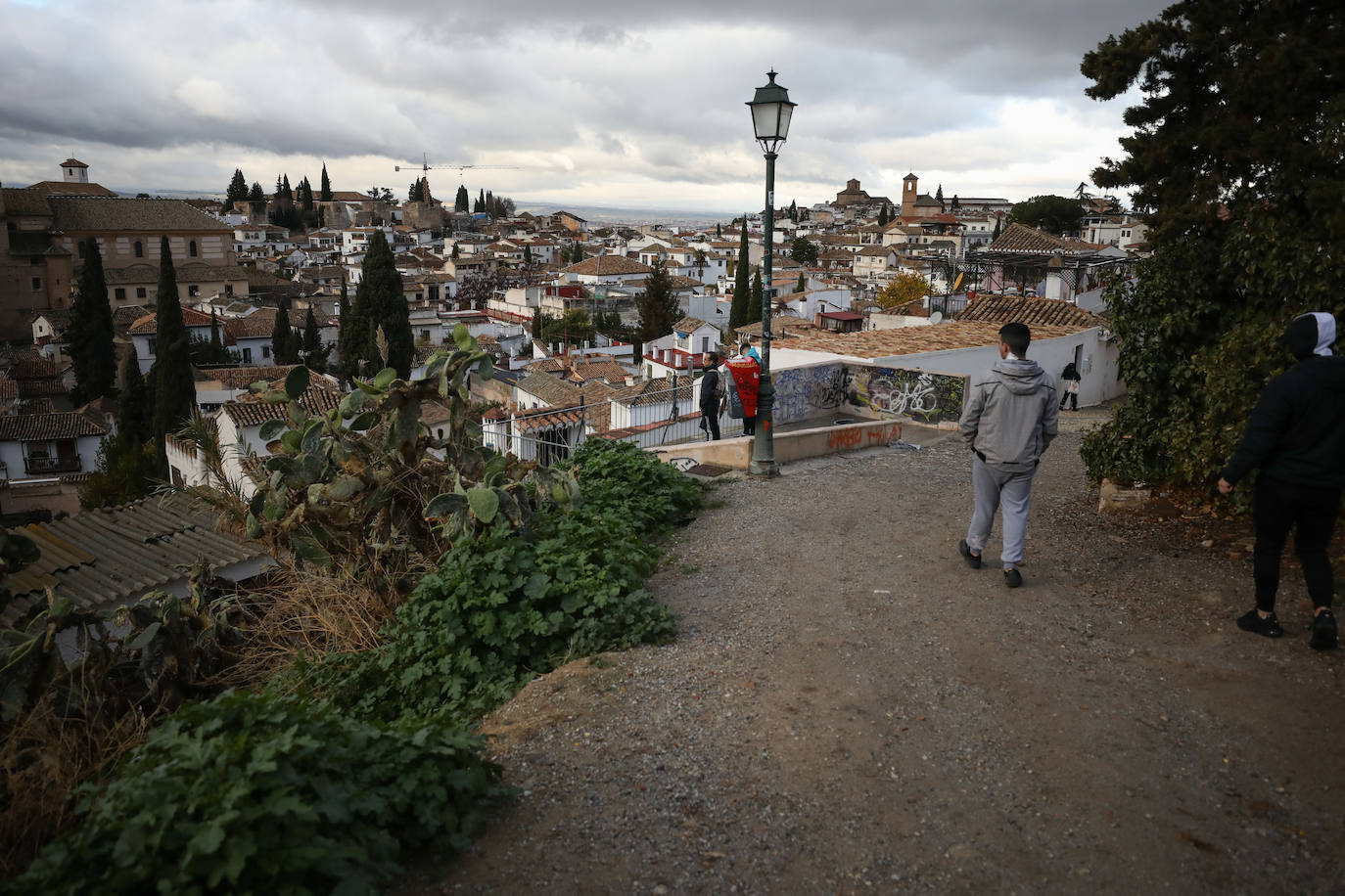 Fotos: El Albaicín, en 1994 y 2019