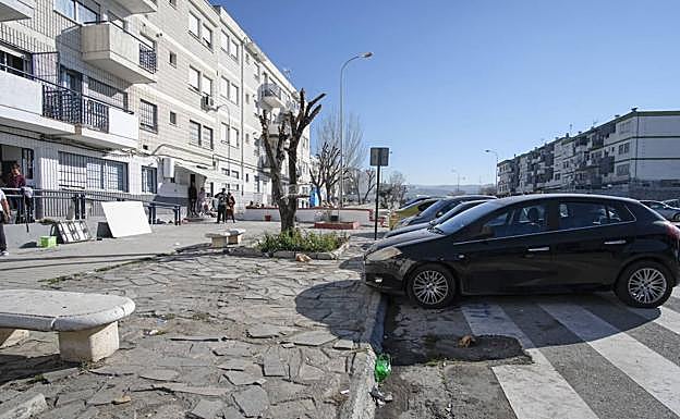 Entre otras cuestiones, el distrito Norte reclama arreglos en aceras y pavimento