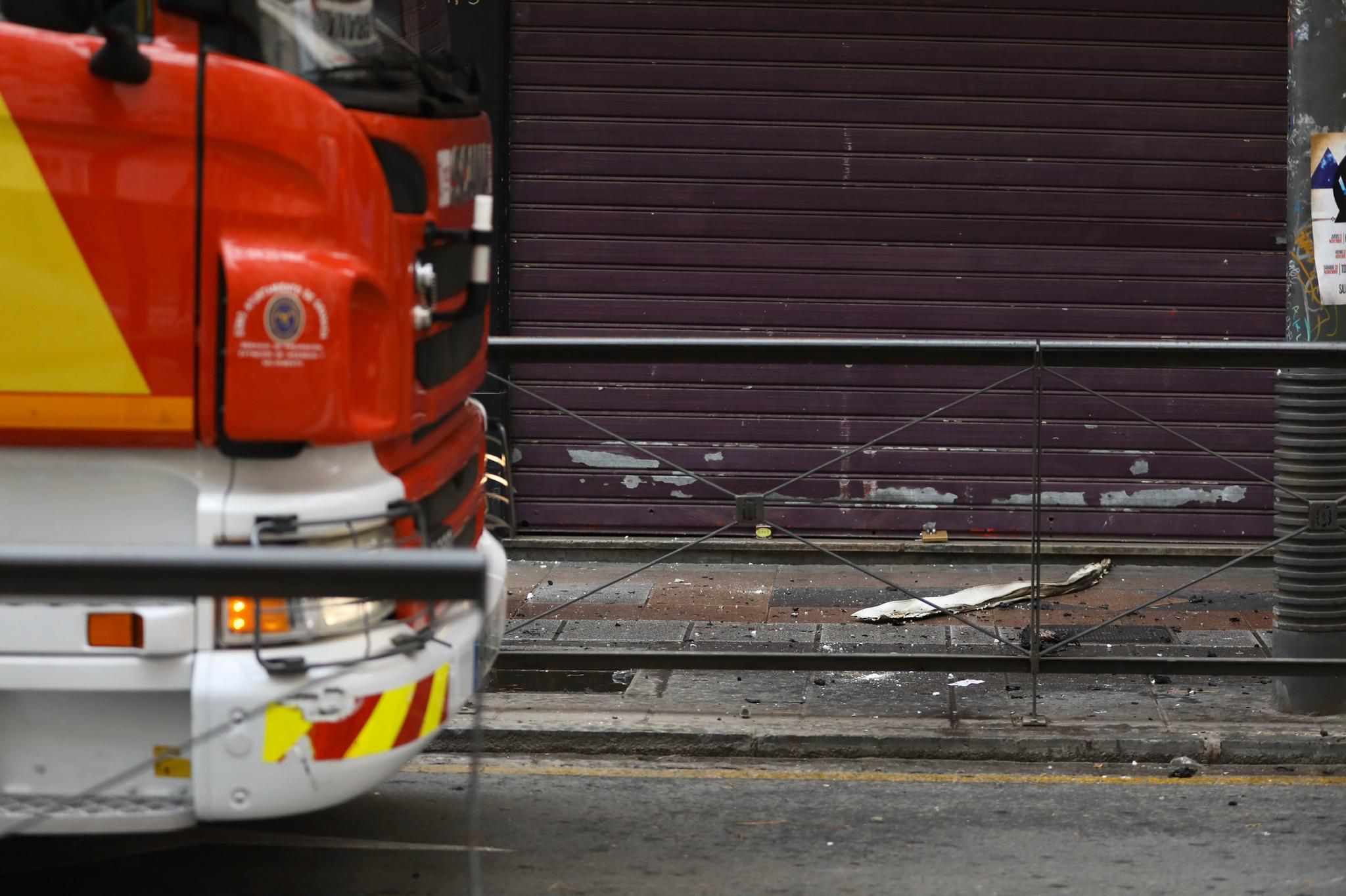 El fuego se ha originado en la cocina de la vivienda, y ha requerido la intervención del cuerpo de Bomberos