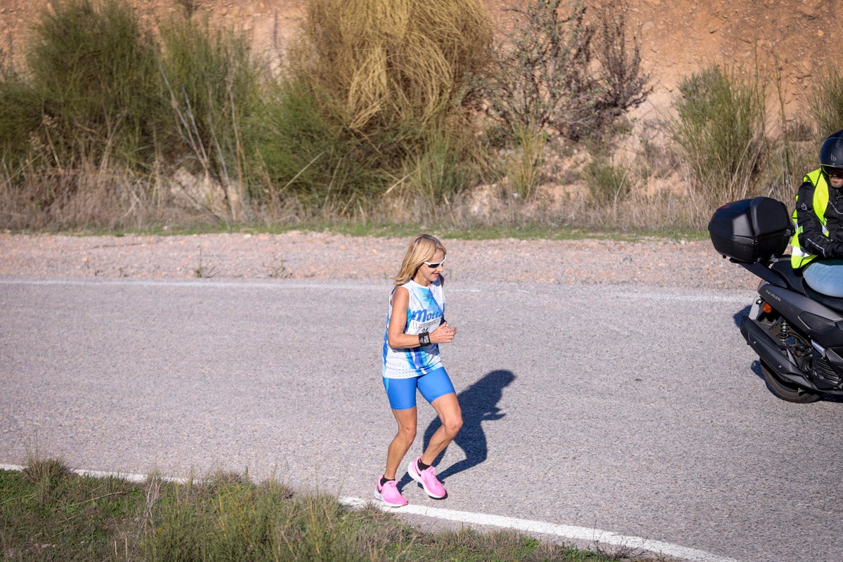 La XX Subida Pedestre al Conjuro arrancó a las 10 de la mañana, y los corredores tuvieron que enfrentarse a 17,8 kilometros en una mañana soleada