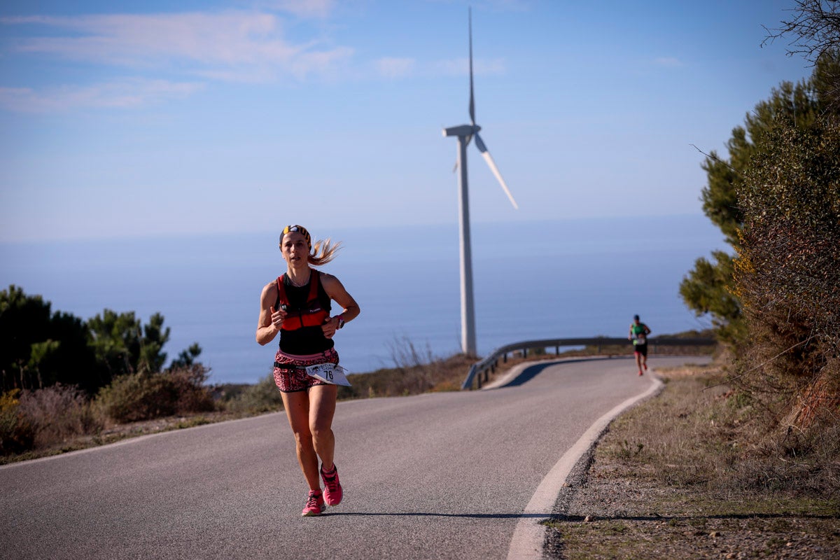 La XX Subida Pedestre al Conjuro arrancó a las 10 de la mañana, y los corredores tuvieron que enfrentarse a 17,8 kilometros en una mañana soleada