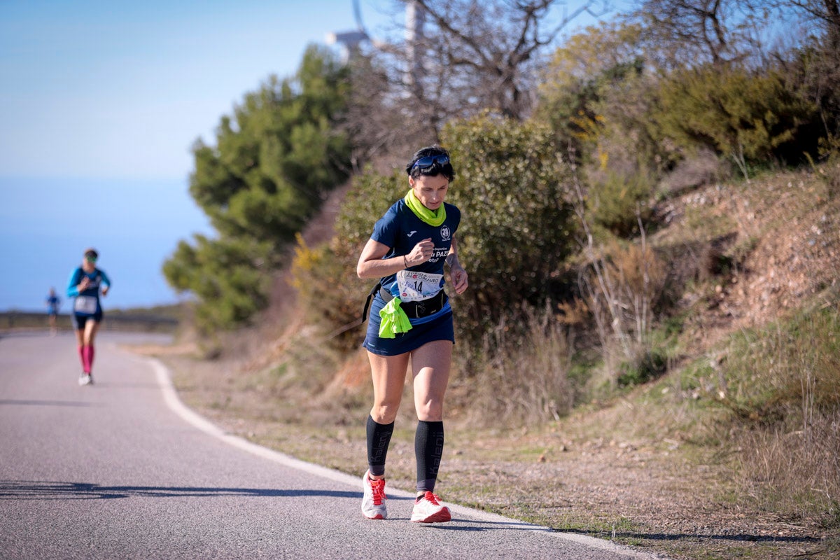 La XX Subida Pedestre al Conjuro arrancó a las 10 de la mañana, y los corredores tuvieron que enfrentarse a 17,8 kilometros en una mañana soleada