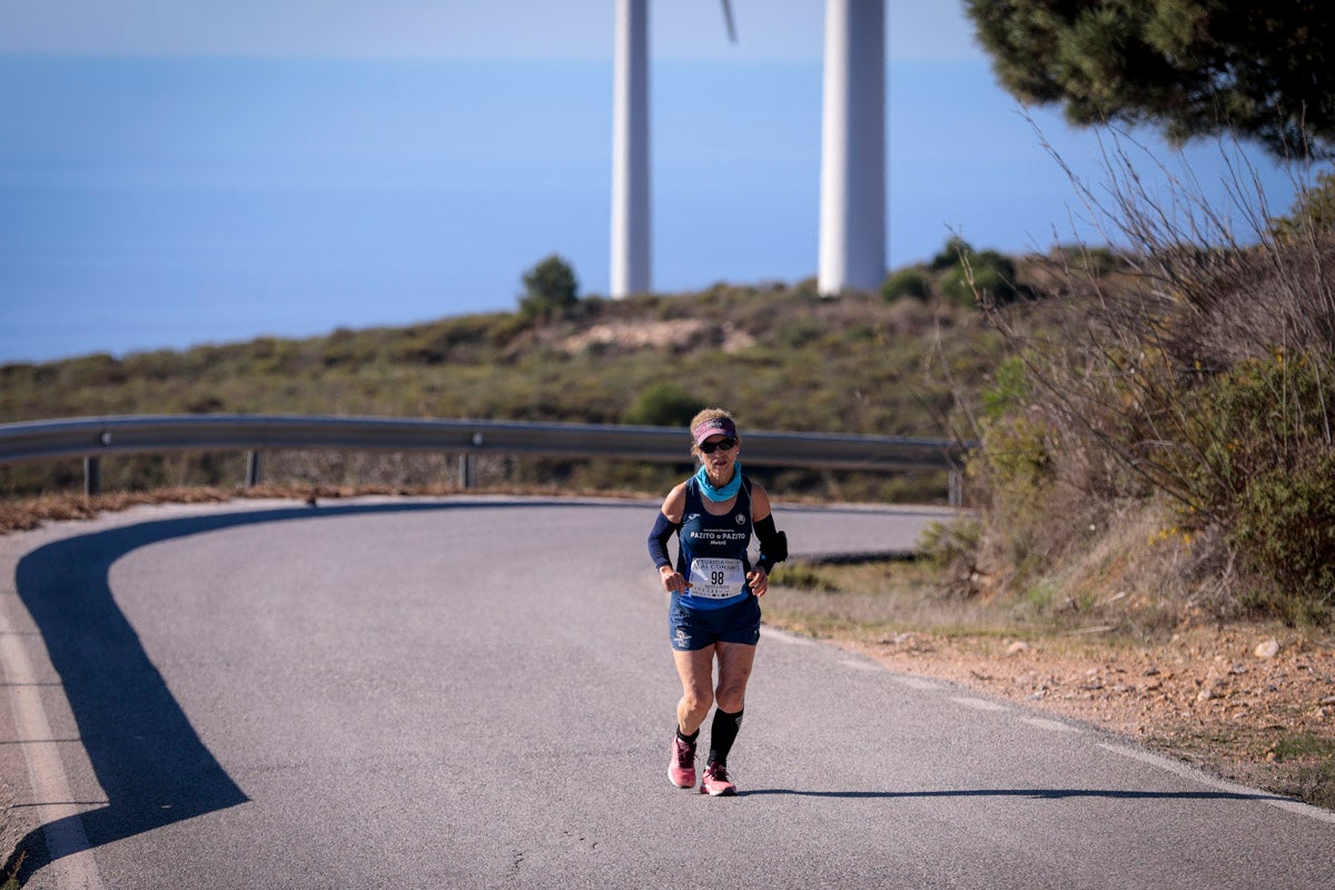La XX Subida Pedestre al Conjuro arrancó a las 10 de la mañana, y los corredores tuvieron que enfrentarse a 17,8 kilometros en una mañana soleada