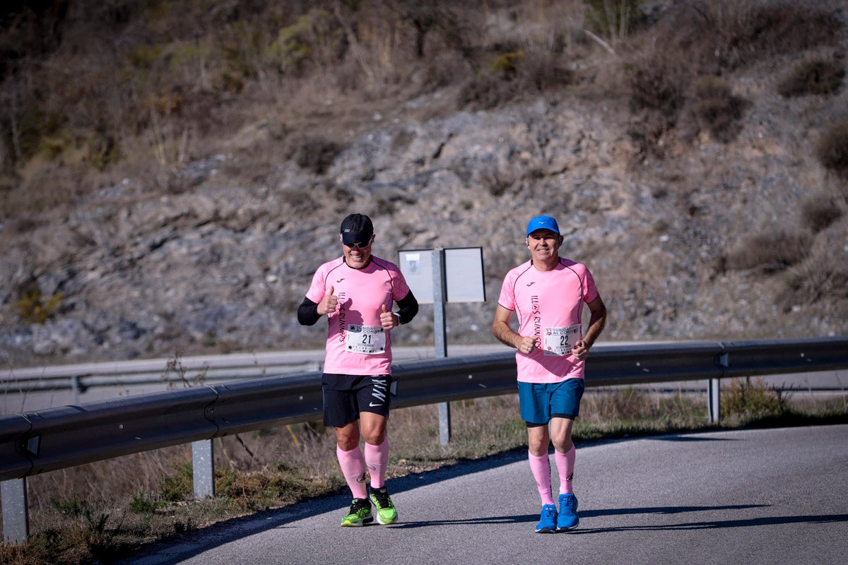La XX Subida Pedestre al Conjuro arrancó a las 10 de la mañana, y los corredores tuvieron que enfrentarse a 17,8 kilometros en una mañana soleada