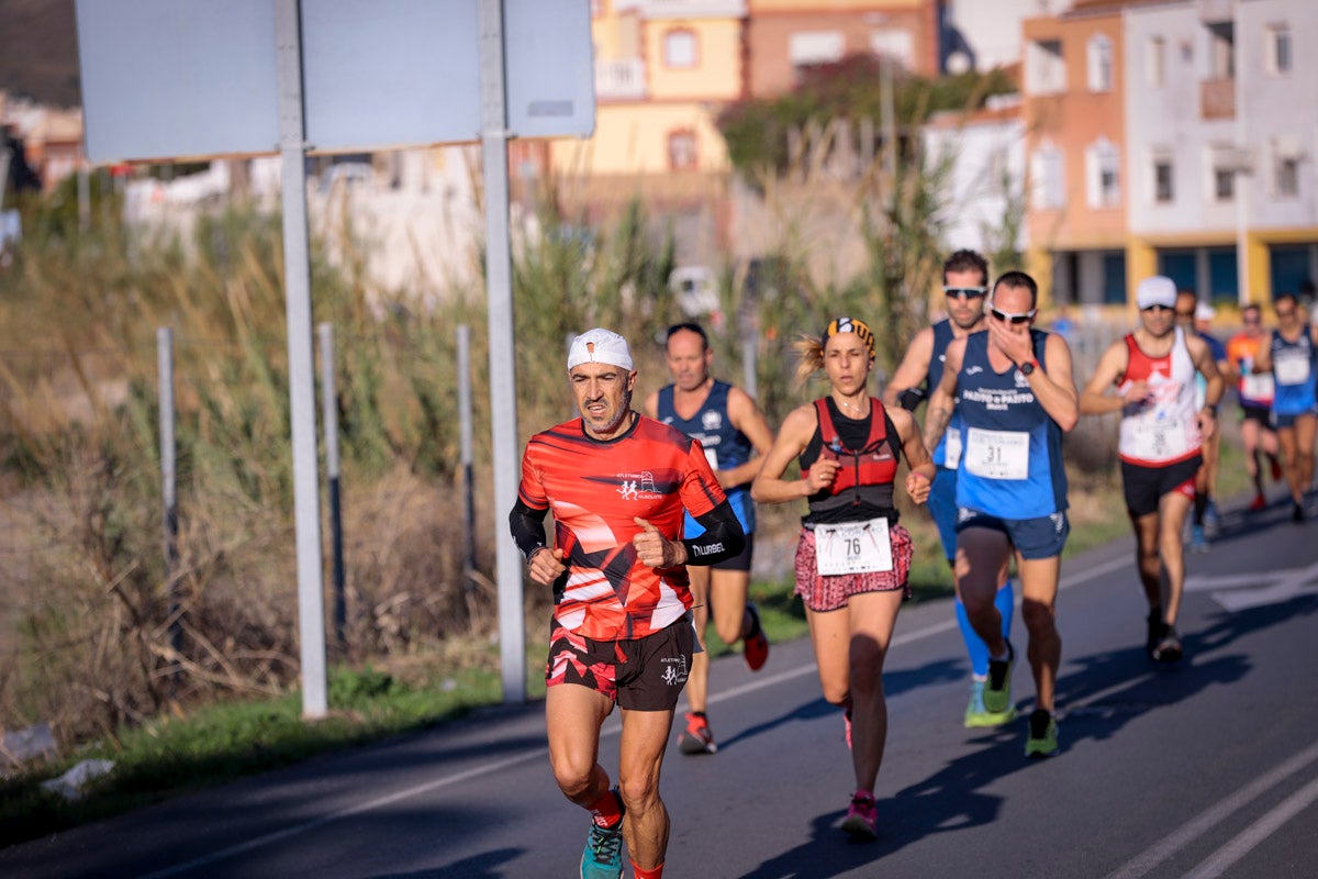 La XX Subida Pedestre al Conjuro arrancó a las 10 de la mañana, y los corredores tuvieron que enfrentarse a 17,8 kilometros en una mañana soleada