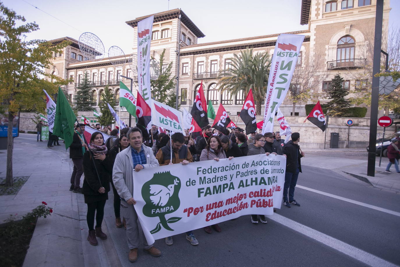 Manifestación de FAMPA Alhambra el pasado mes de noviembre. 