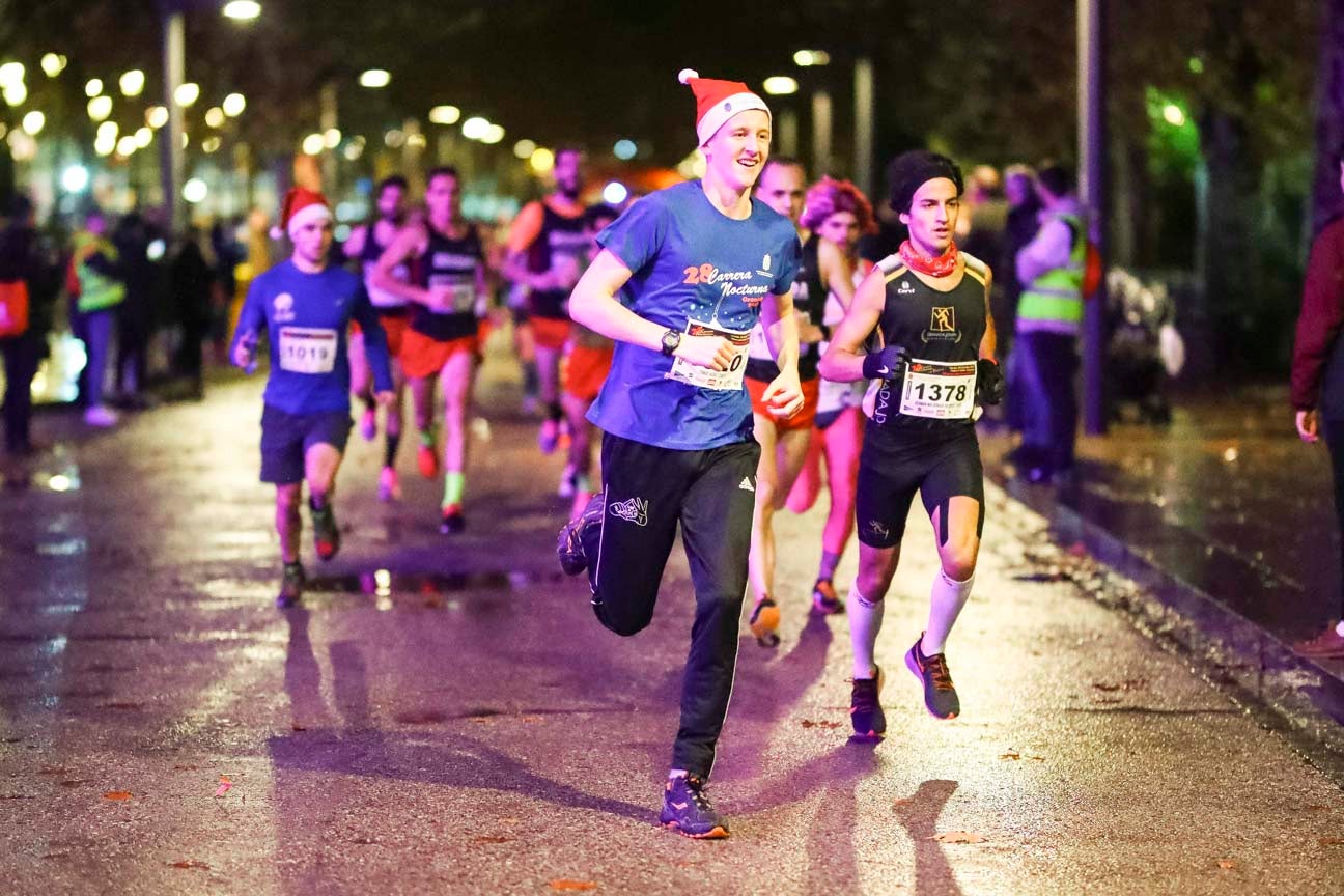 La 28° edición volvió a llenar de color las calles de la capital con sus tradicionales disfraces y sus casi dos mil corredores