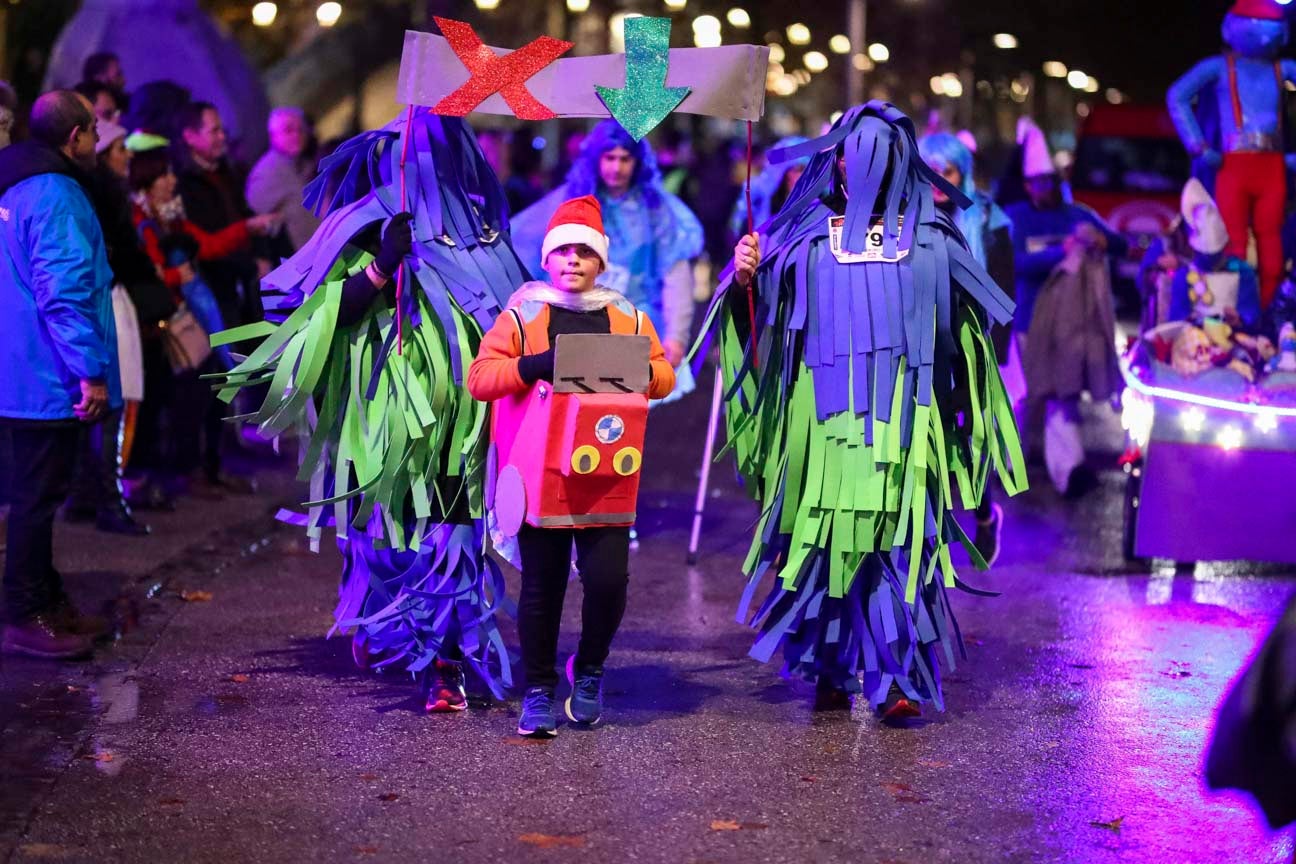 La 28° edición volvió a llenar de color las calles de la capital con sus tradicionales disfraces y sus casi dos mil corredores