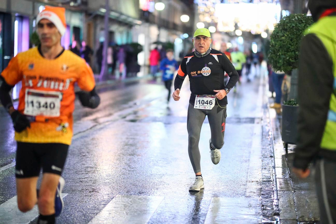 La 28° edición volvió a llenar de color las calles de la capital con sus tradicionales disfraces y sus casi dos mil corredores