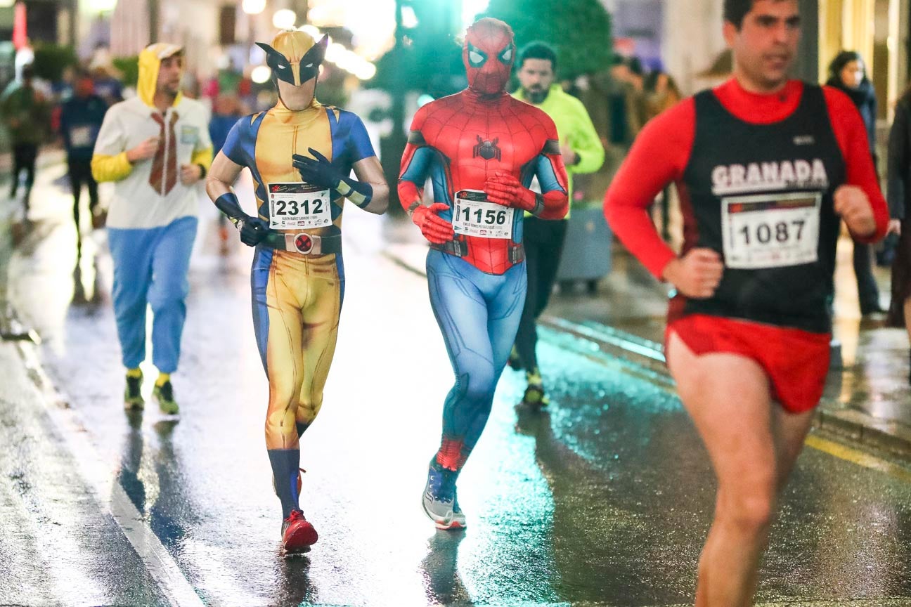 La 28° edición volvió a llenar de color las calles de la capital con sus tradicionales disfraces y sus casi dos mil corredores