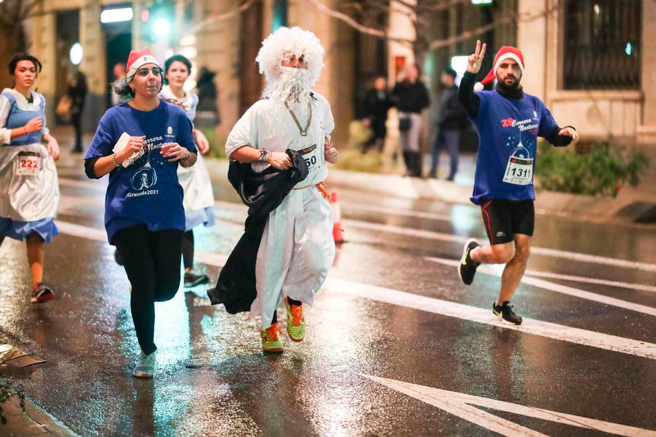 La 28° edición volvió a llenar de color las calles de la capital con sus tradicionales disfraces y sus casi dos mil corredores