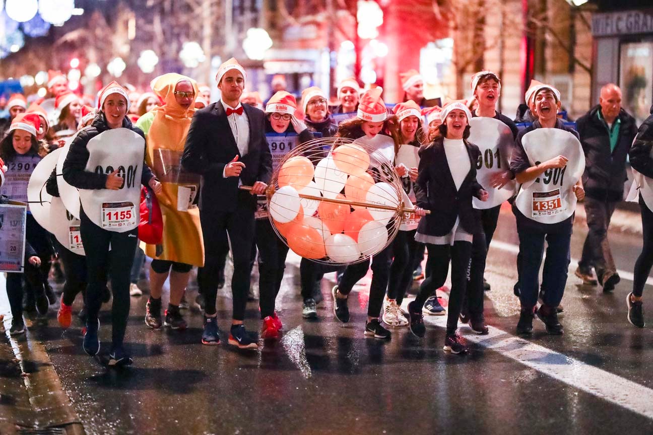 La 28° edición volvió a llenar de color las calles de la capital con sus tradicionales disfraces y sus casi dos mil corredores