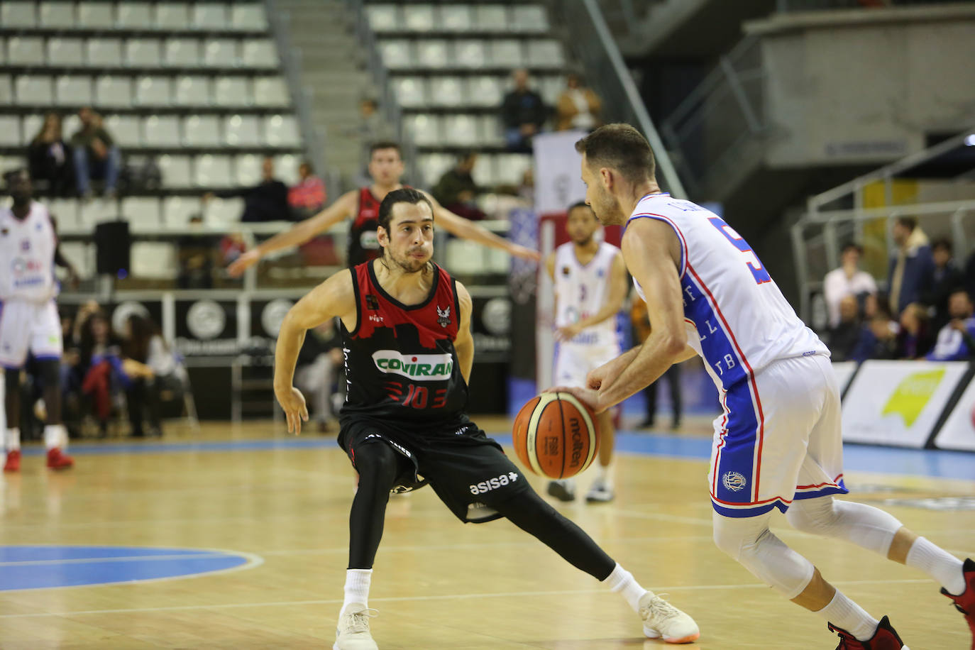 Jugada del partido del Covirán en Alicante