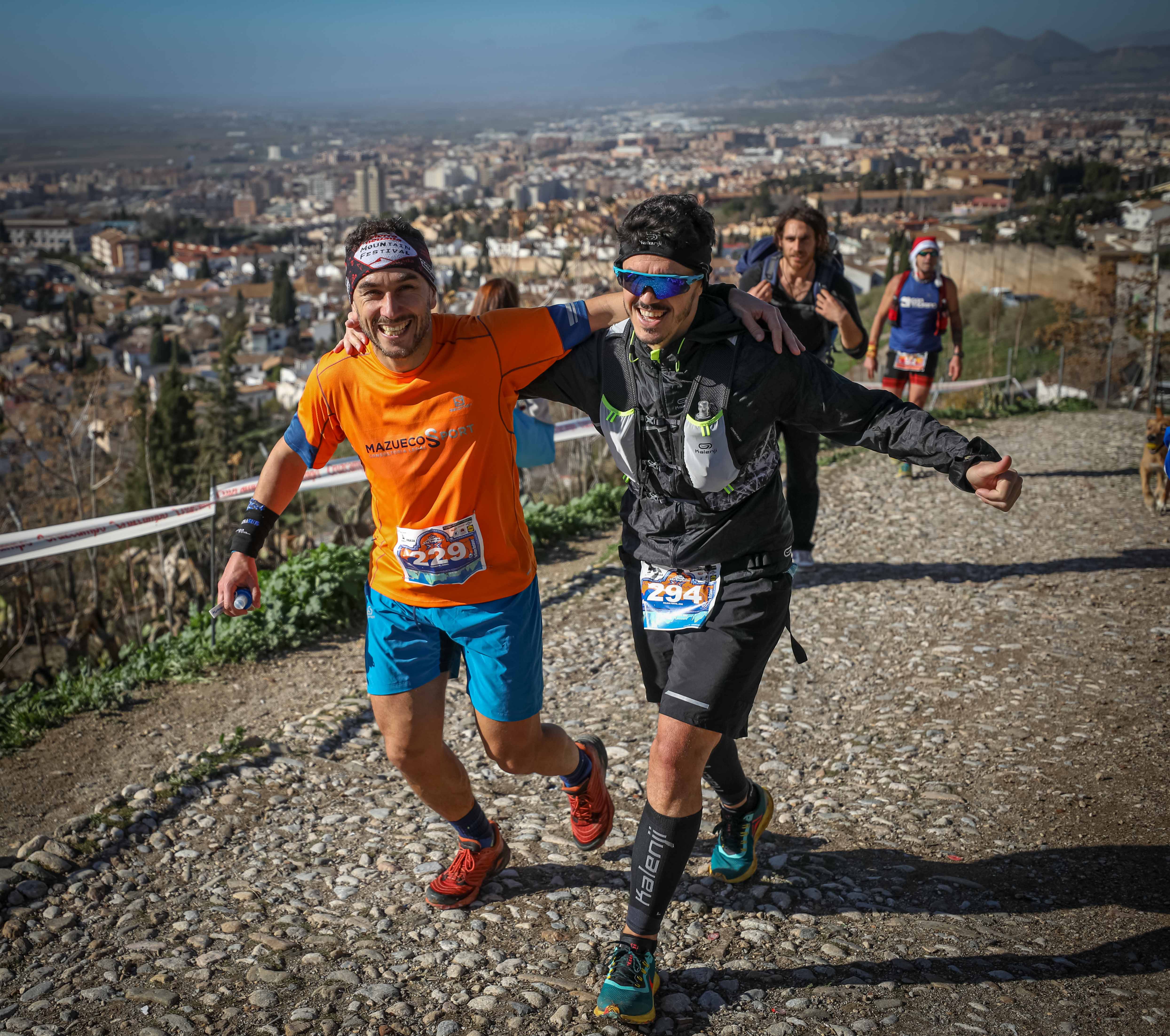 Así ha sido la espectacular quinta edición de la CxM Alhambra & Sacromonte.