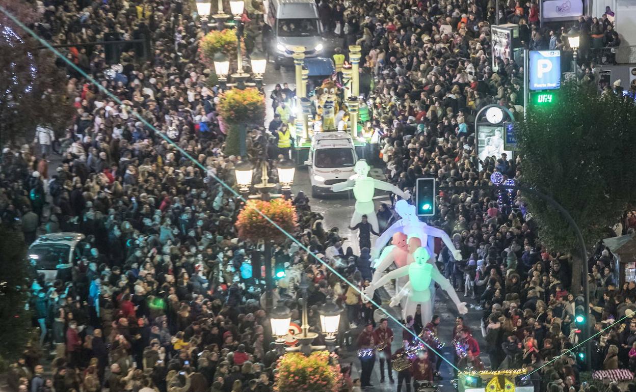 Cabalgata de Reyes Magos de Granada en 2019. 