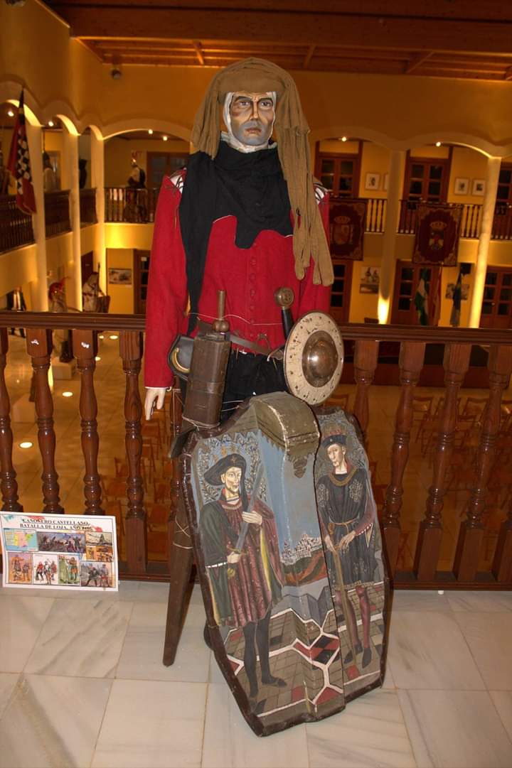 Fotos: Las actividades de la Fundación Museo Histórico Militar de Granada