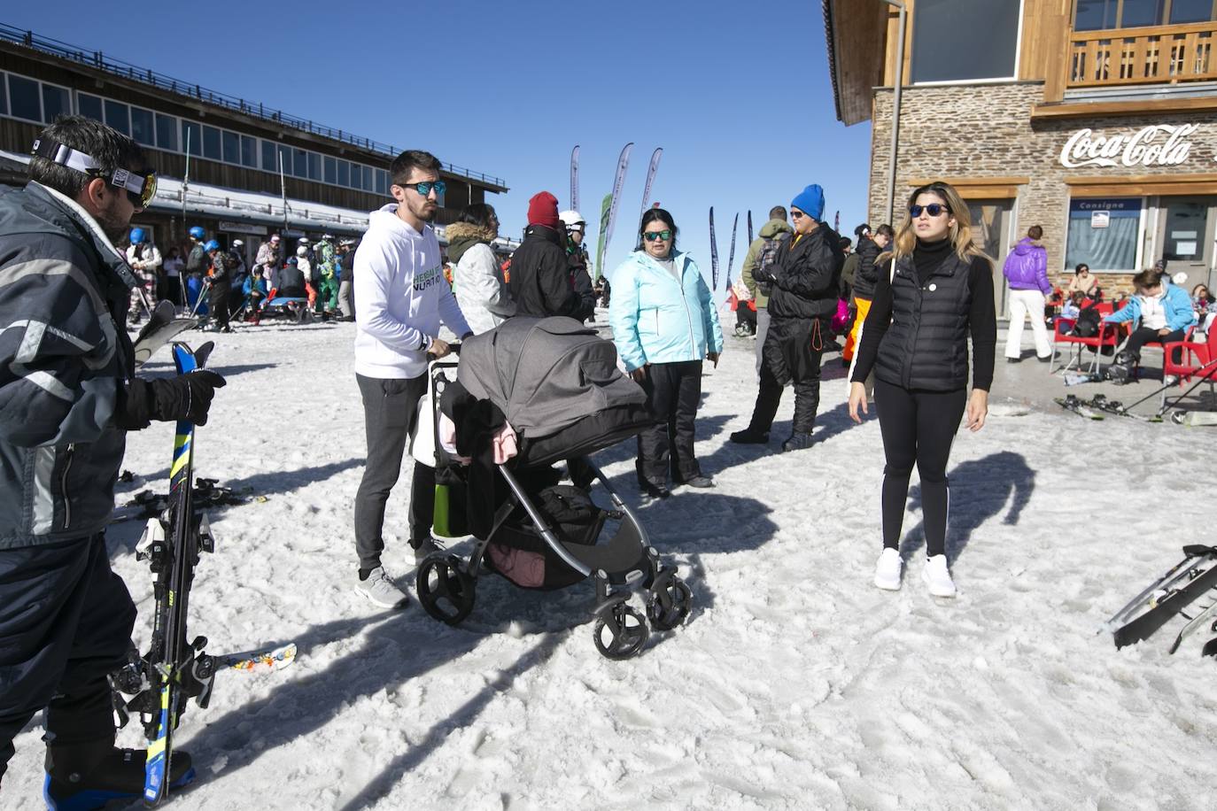 Unas 7.500 personas celebran el Año Nuevo en Sierra Nevada