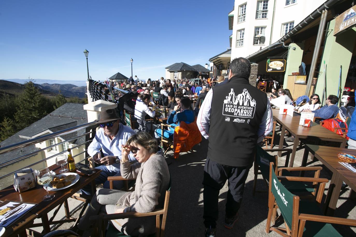 Unas 7.500 personas celebran el Año Nuevo en Sierra Nevada