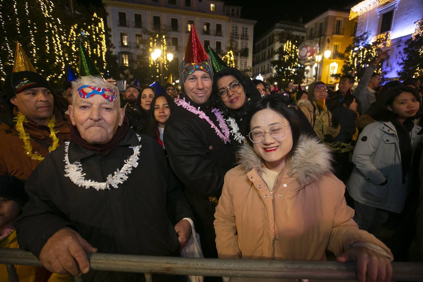 Miles de personas dsifrutaron de la Nochevieja en la capital