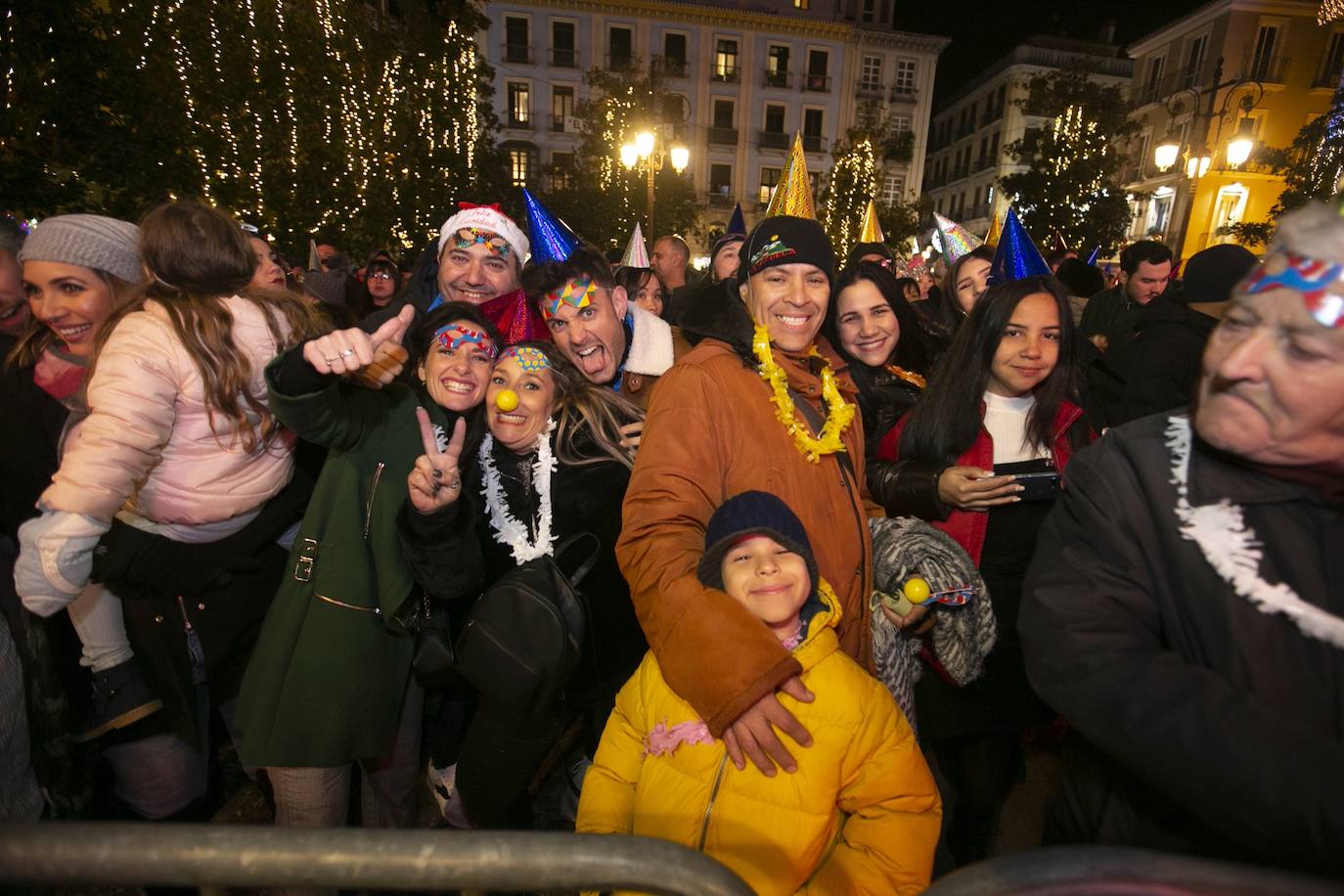 Miles de personas dsifrutaron de la Nochevieja en la capital