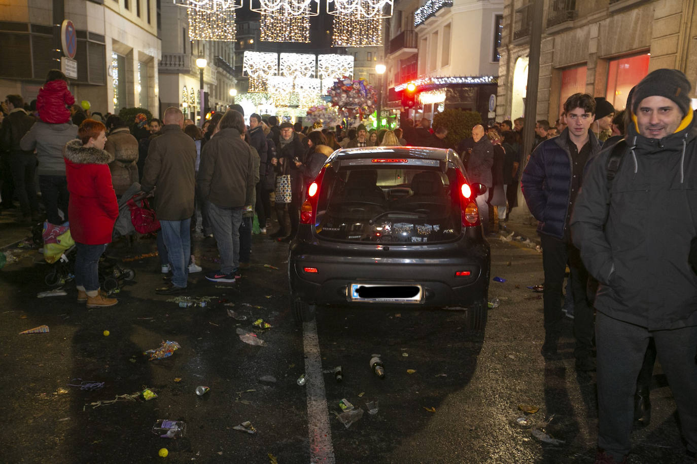 Miles de personas dsifrutaron de la Nochevieja en la capital