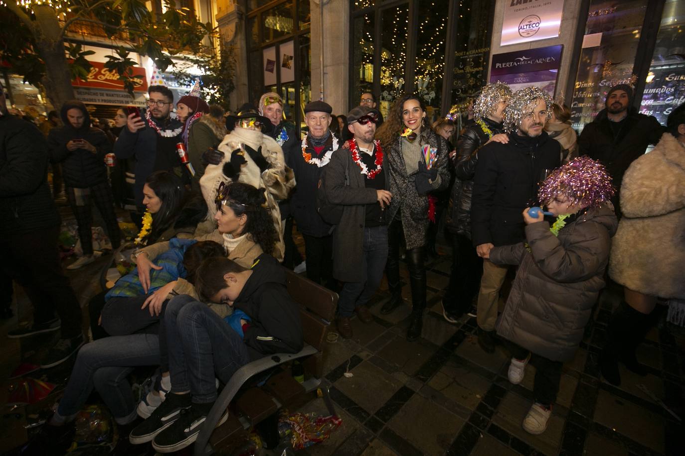 Miles de personas dsifrutaron de la Nochevieja en la capital