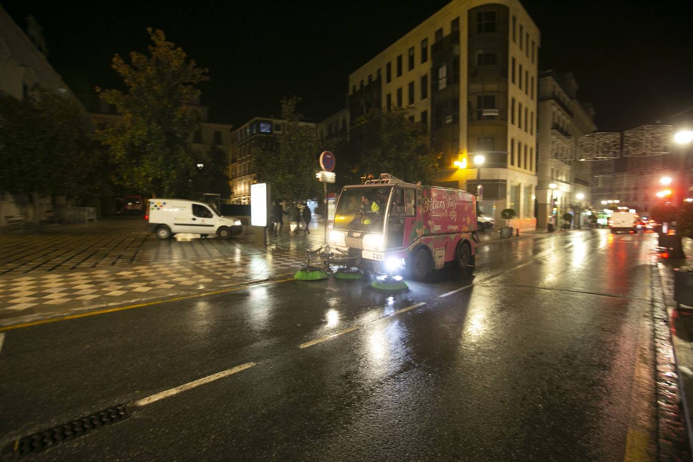 Miles de personas dsifrutaron de la Nochevieja en la capital