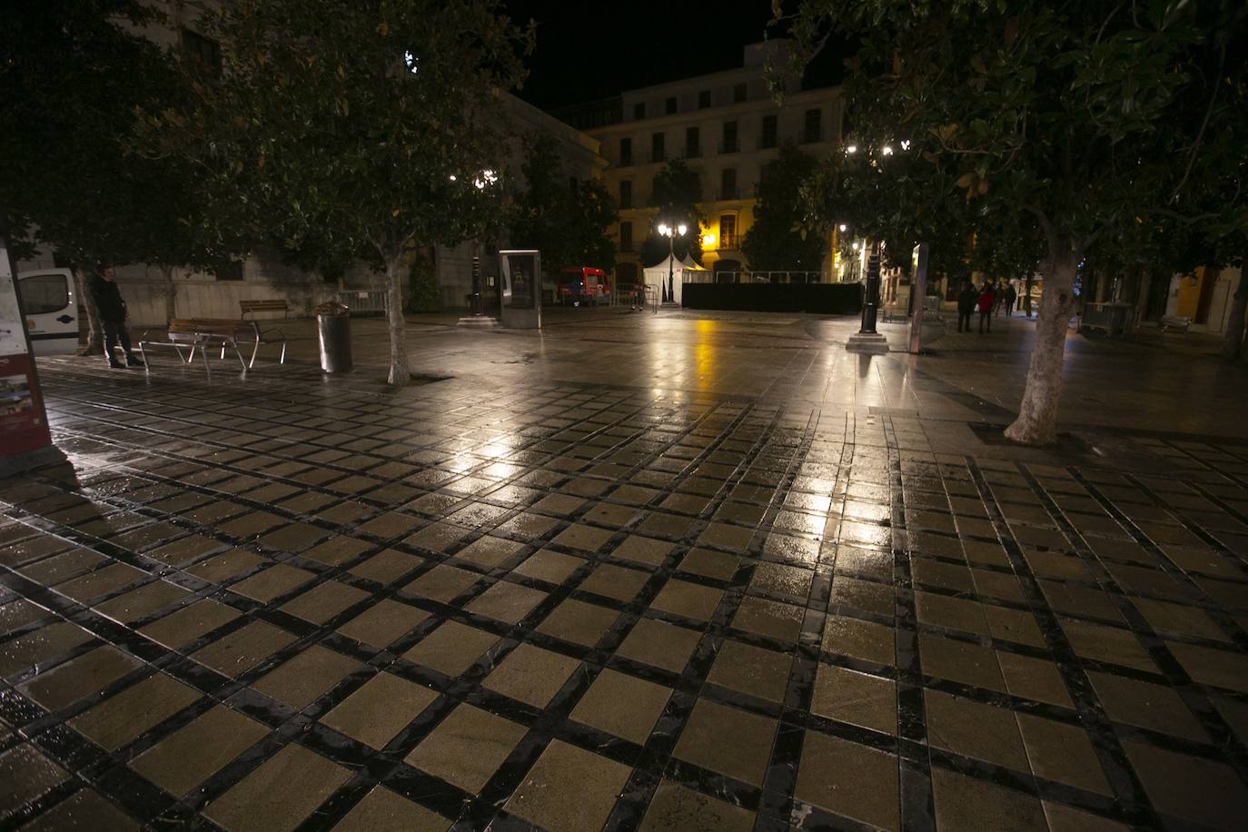 Miles de personas dsifrutaron de la Nochevieja en la capital