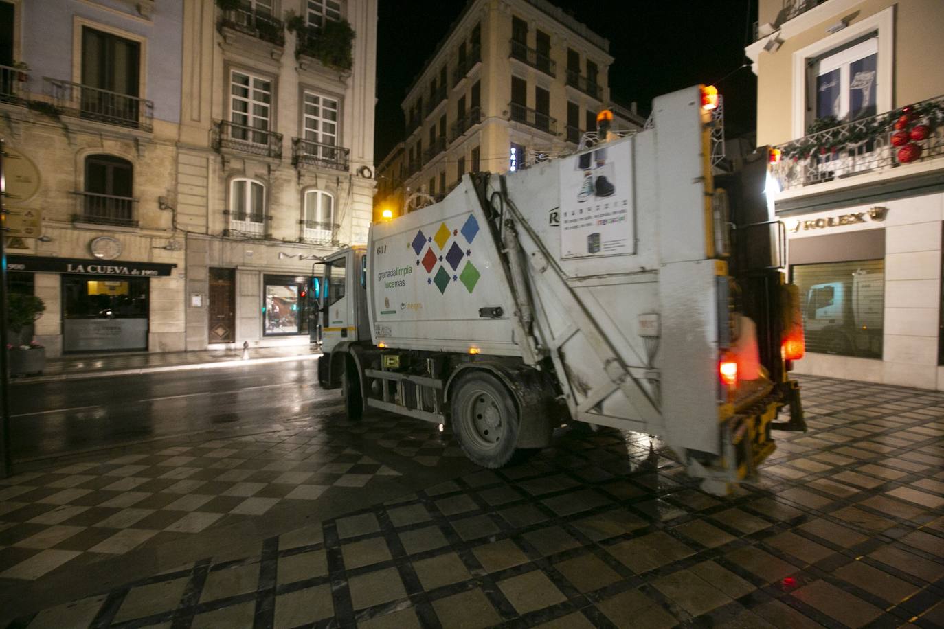 Miles de personas dsifrutaron de la Nochevieja en la capital