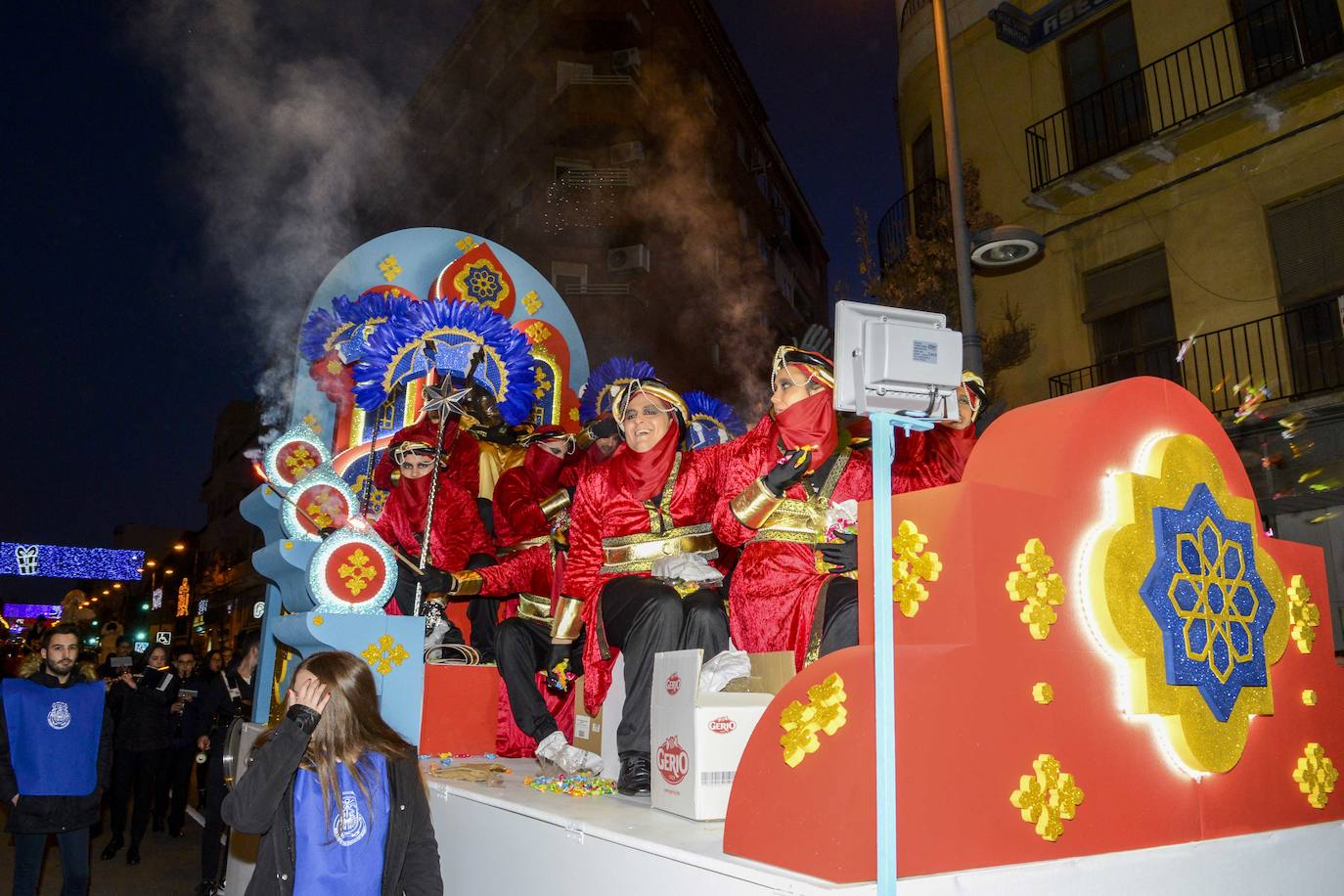 Los Reyes Magos desfilan por Guadix