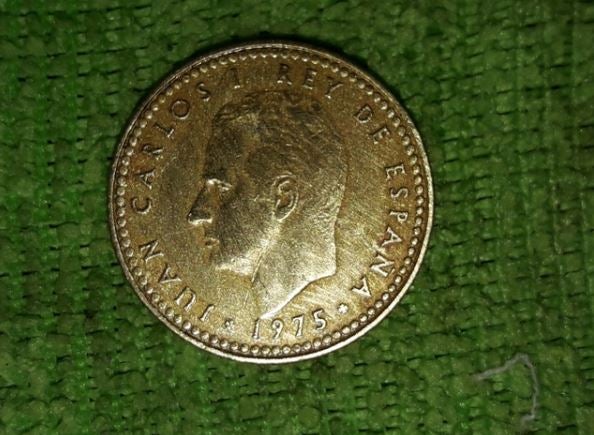 Moneda 1 peseta (1975), la primera con el rey Juan Carlos I, se vende a 4.500 euros