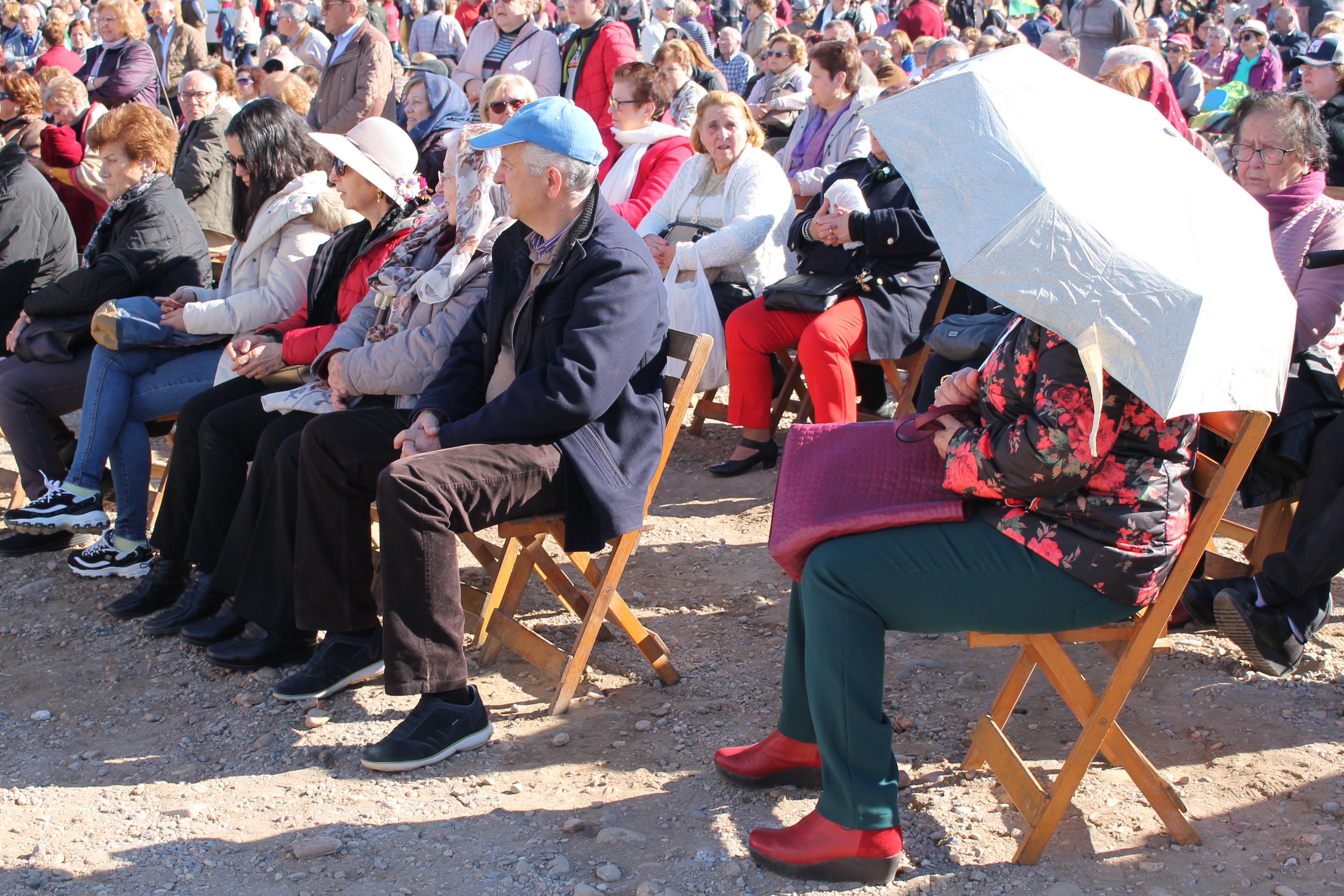 Miles de almerienses, un año más, y fieles a la tradición, acuden a disfrutar de una jornada de romería en honor de la patrona de la ciudad