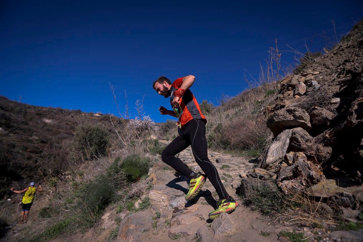 Si has estado en la carrera d eeste domingo aquí te puedes buscar