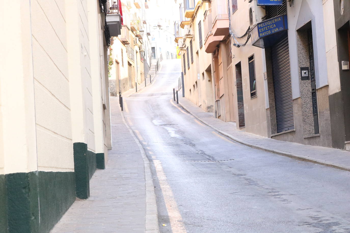 Subirla conlleva el premio de acabar en los pies de la Basílica de San Ildefonso pero teniendo en cuenta que los coches apenas pueden pasar de primera en el intento de hacerlo, hay que pensárselo dos veces antes de atreverse.