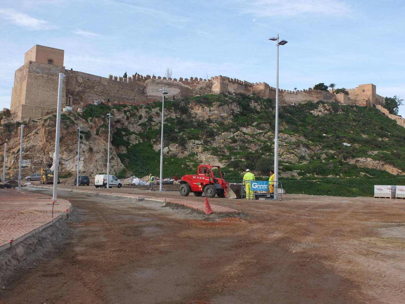 El entorno de la Hoya está cada vez más cerca de convertirse en un atractivo más de Almería