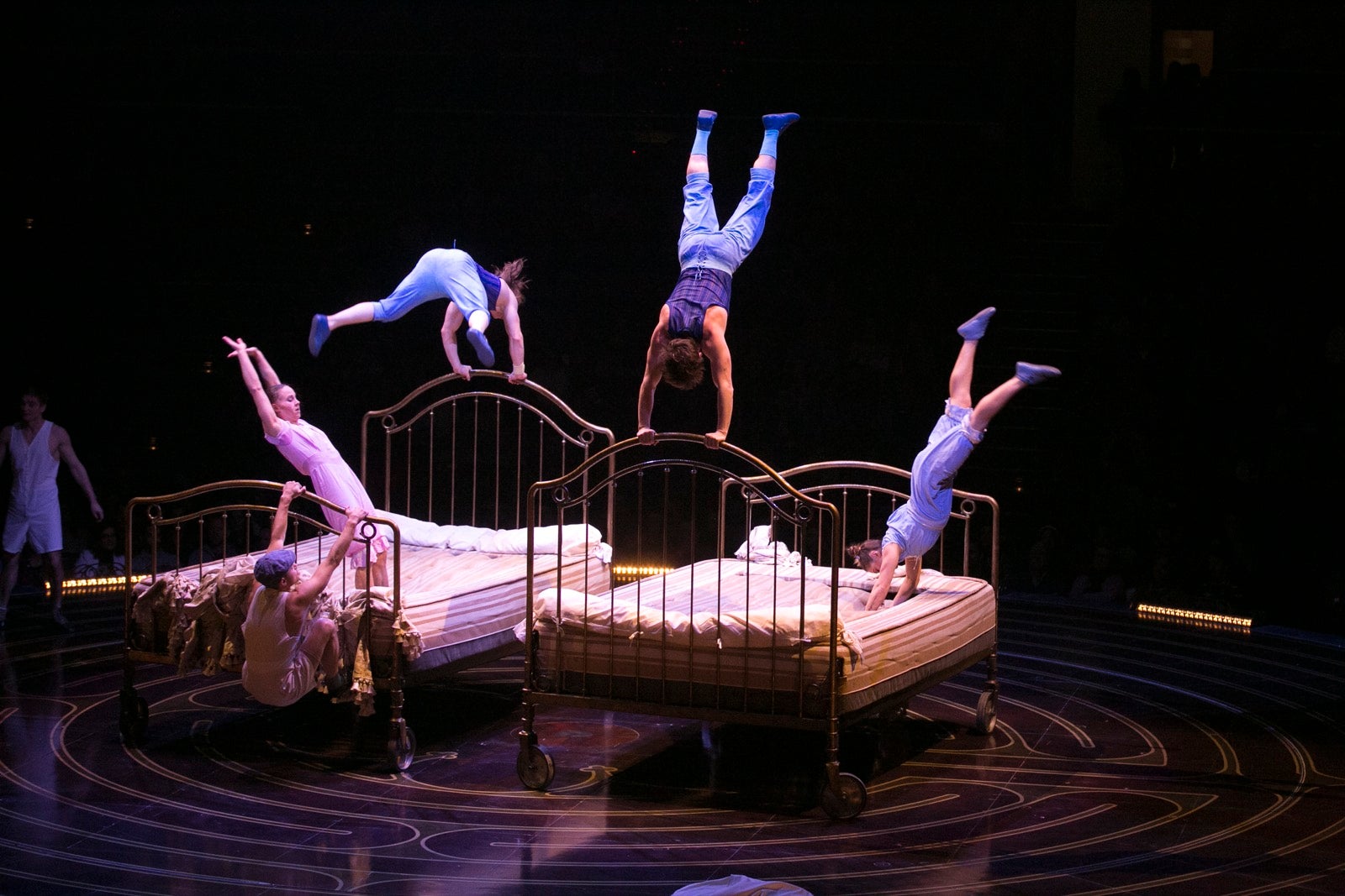 Extraordinaria acogida granadina a la compañía canadiense en su primera actuación en España