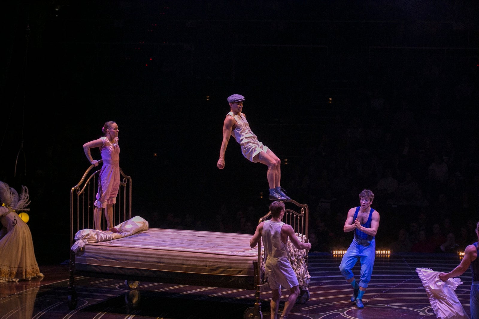 Extraordinaria acogida granadina a la compañía canadiense en su primera actuación en España