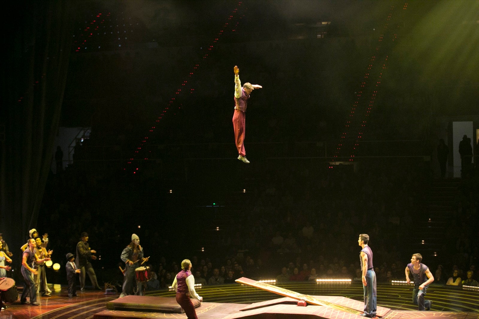 Extraordinaria acogida granadina a la compañía canadiense en su primera actuación en España