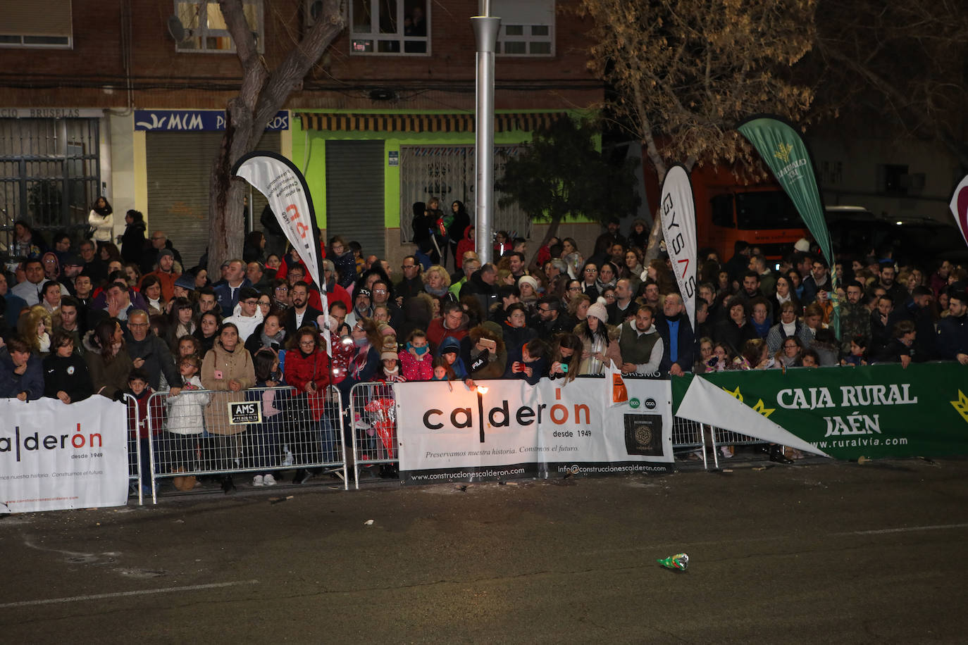 Gran ambiente en la carrera de San Antón de Jaén