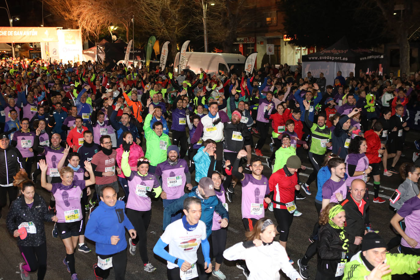 Gran ambiente en la carrera de San Antón de Jaén