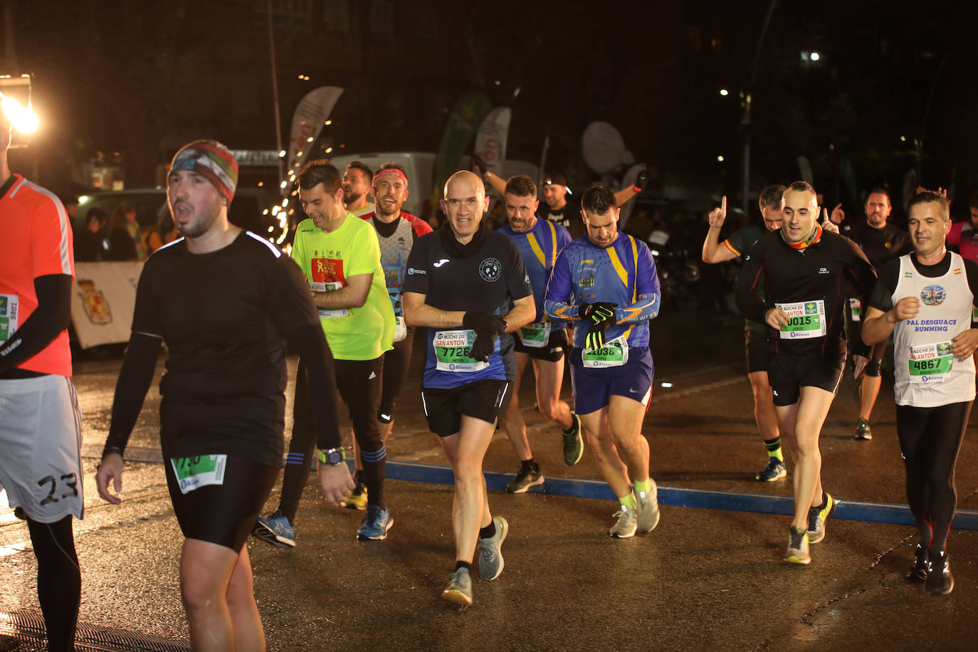 Gran ambiente en la carrera de San Antón de Jaén