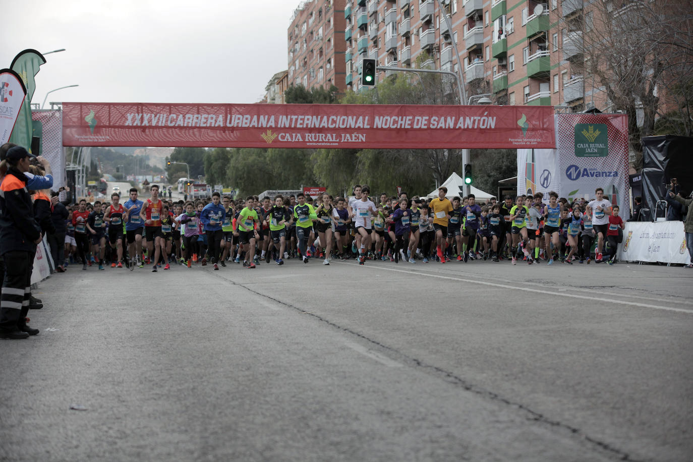 Gran ambiente en la carrera de San Antón de Jaén