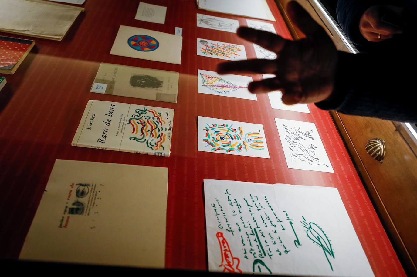 El Hospital Real acoge una exposición en torno a la obra de Francisco Javier Egea 