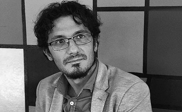 El esctritor Álex Chico presenta su ora esta tarde en Granada. 