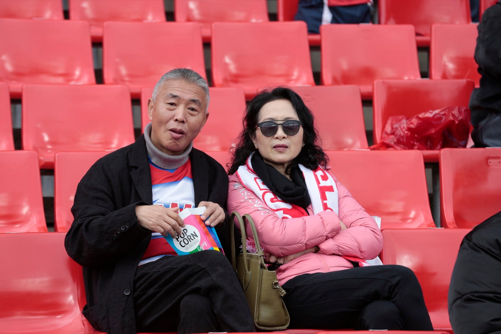 ¿Has estado en el choque de este mediodía en el campo del Zaidín? Aquí te puedes buscar