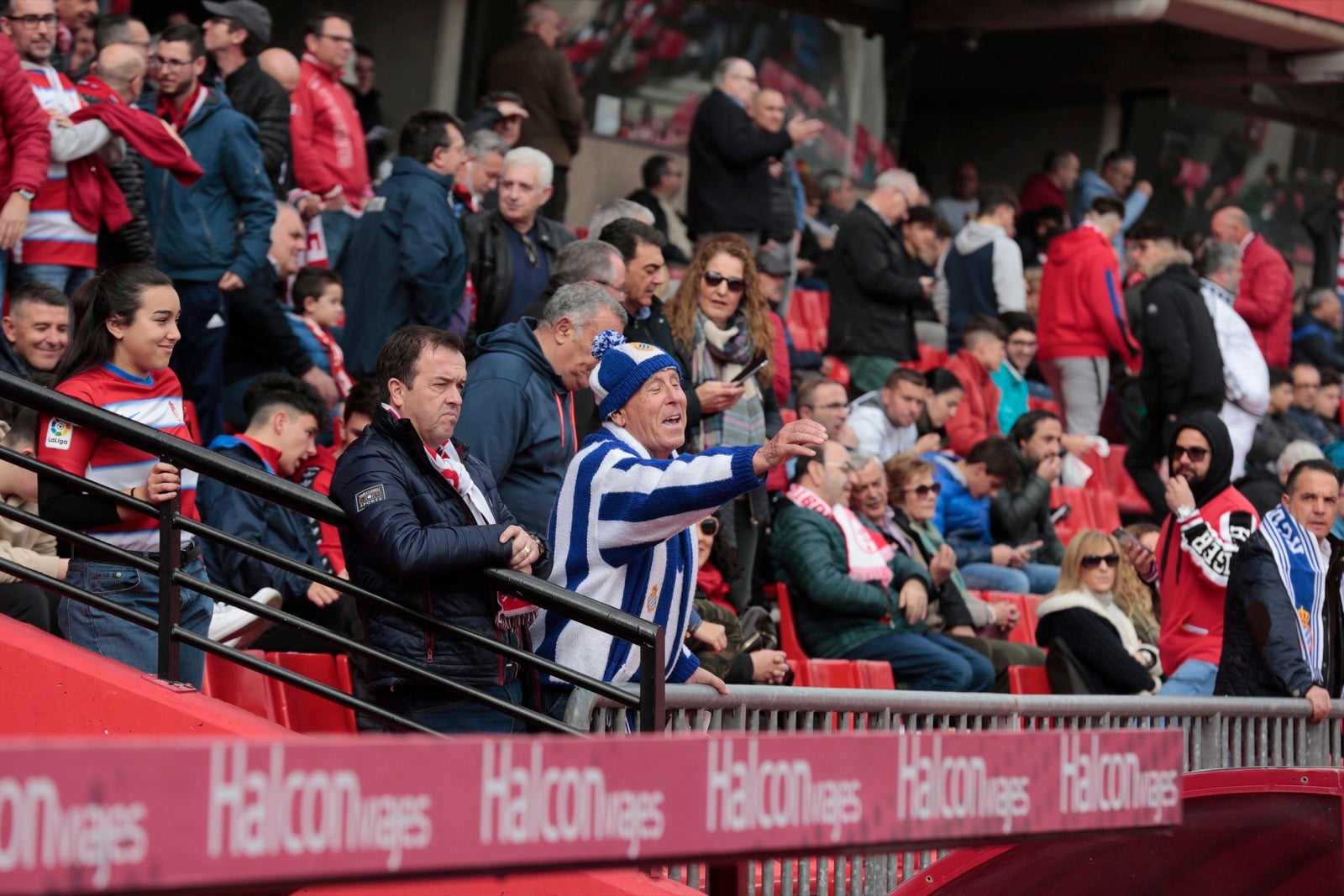 ¿Has estado en el choque de este mediodía en el campo del Zaidín? Aquí te puedes buscar