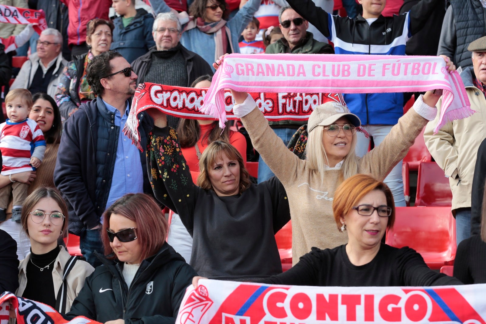 ¿Has estado en el choque de este mediodía en el campo del Zaidín? Aquí te puedes buscar