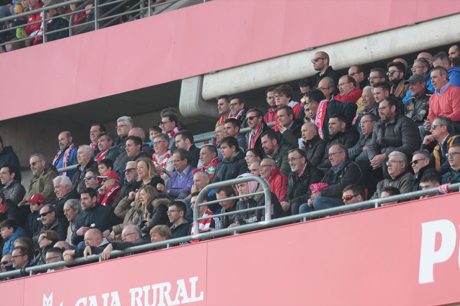 ¿Has estado en el choque de este mediodía en el campo del Zaidín? Aquí te puedes buscar