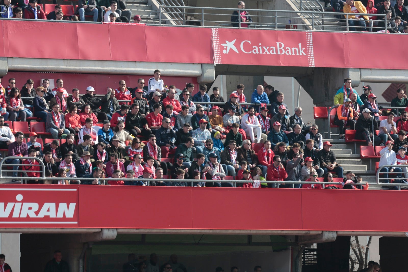 ¿Has estado en el choque de este mediodía en el campo del Zaidín? Aquí te puedes buscar