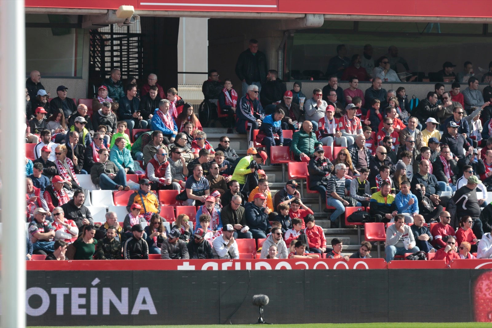 ¿Has estado en el choque de este mediodía en el campo del Zaidín? Aquí te puedes buscar